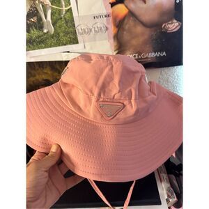 Prada sun bucket hat